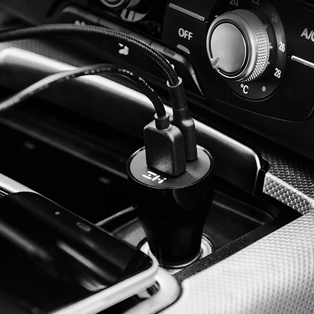 avtomobilnoe-zaryadnoe-ustrojstvo-xiaomi-zmi-metal-car-charger-45w.gif